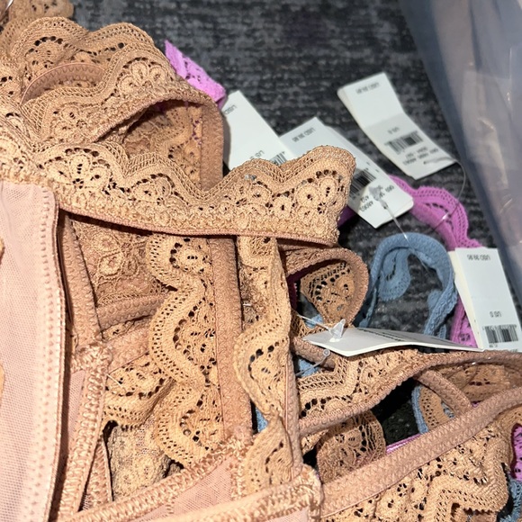 Aerie bralette nwt - Picture 2 of 5